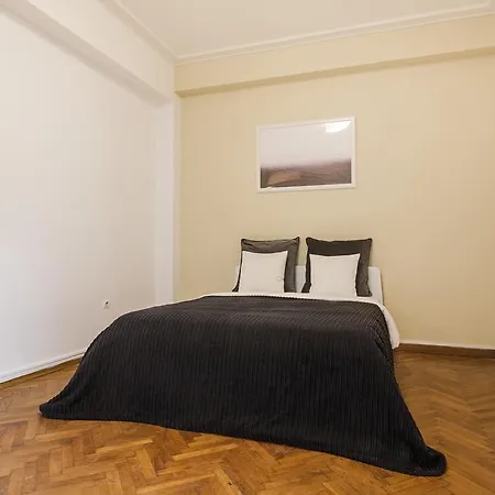 Apartament Syntagma Nikis 16 *