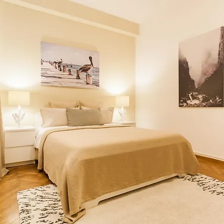 Apartament Syntagma Nikis 16 *